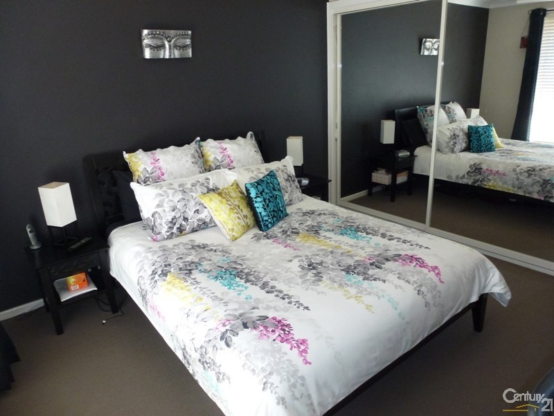 1/17A Tango Street, Mount Hutton NSW 2290