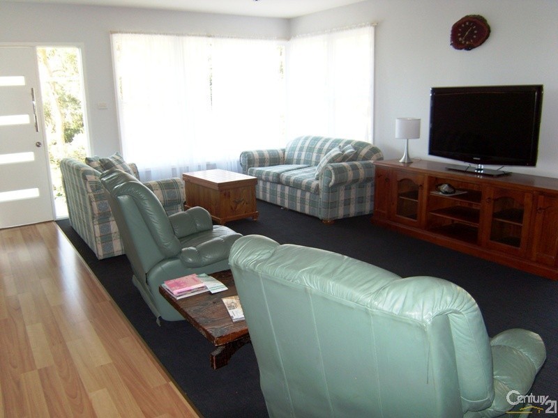 64 Westwood Avenue, Adamstown Heights NSW 2289