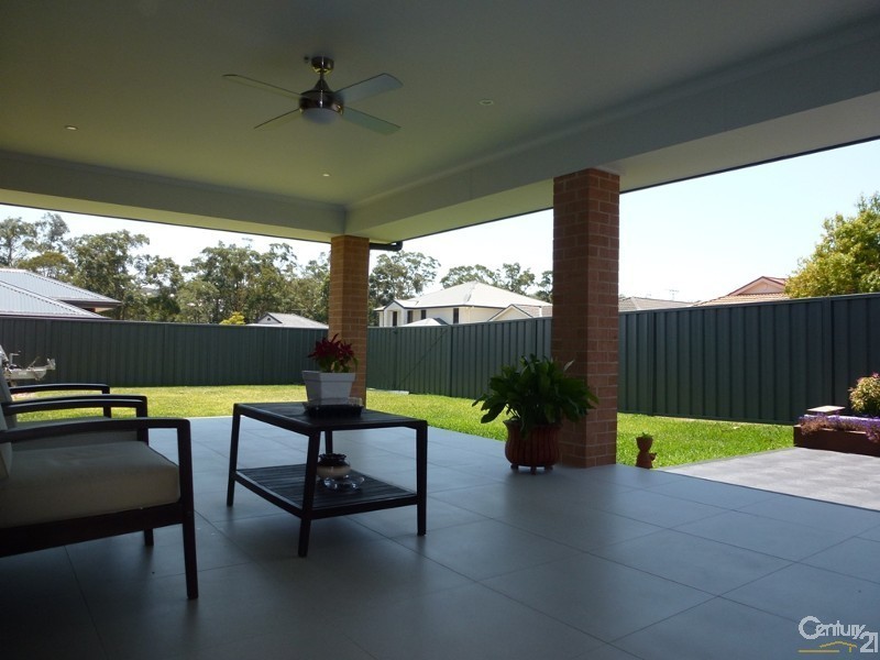 88 Northlakes Drive, Cameron Park NSW 2285