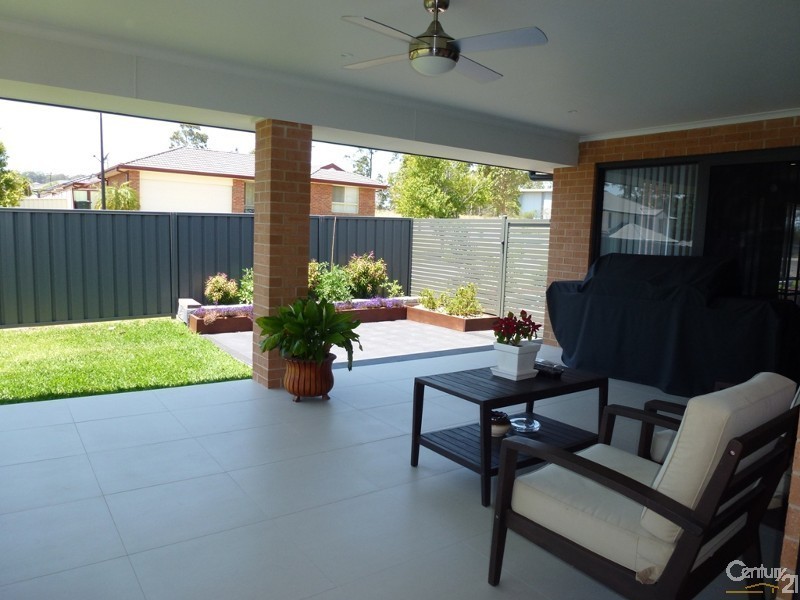 88 Northlakes Drive, Cameron Park NSW 2285