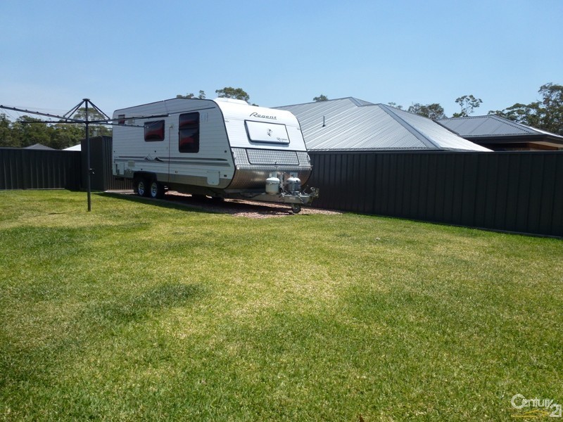 88 Northlakes Drive, Cameron Park NSW 2285