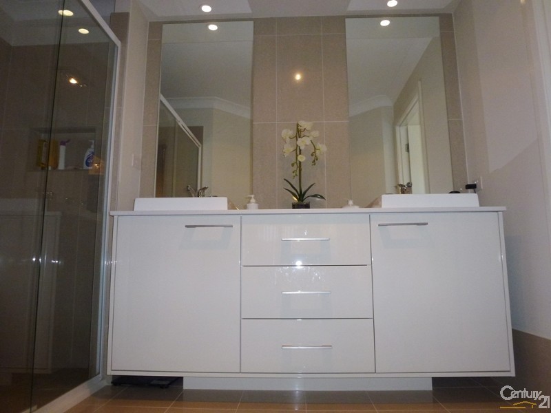 88 Northlakes Drive, Cameron Park NSW 2285