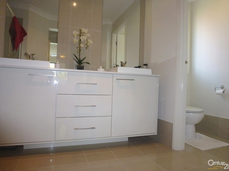 88 Northlakes Drive, Cameron Park NSW 2285