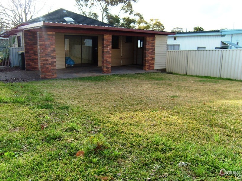 18 Beeson Street, Cardiff South NSW 2285