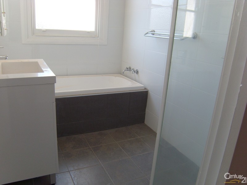 2 Freeman Street, New Lambton NSW 2305