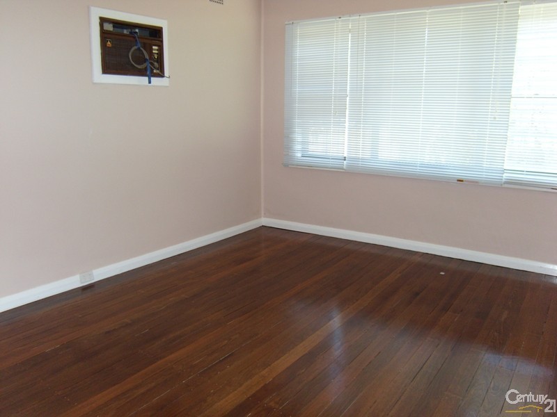 2 Freeman Street, New Lambton NSW 2305