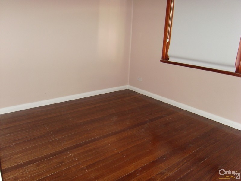 2 Freeman Street, New Lambton NSW 2305