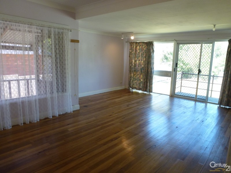 67 Railway Parade, Blackalls Park NSW 2283