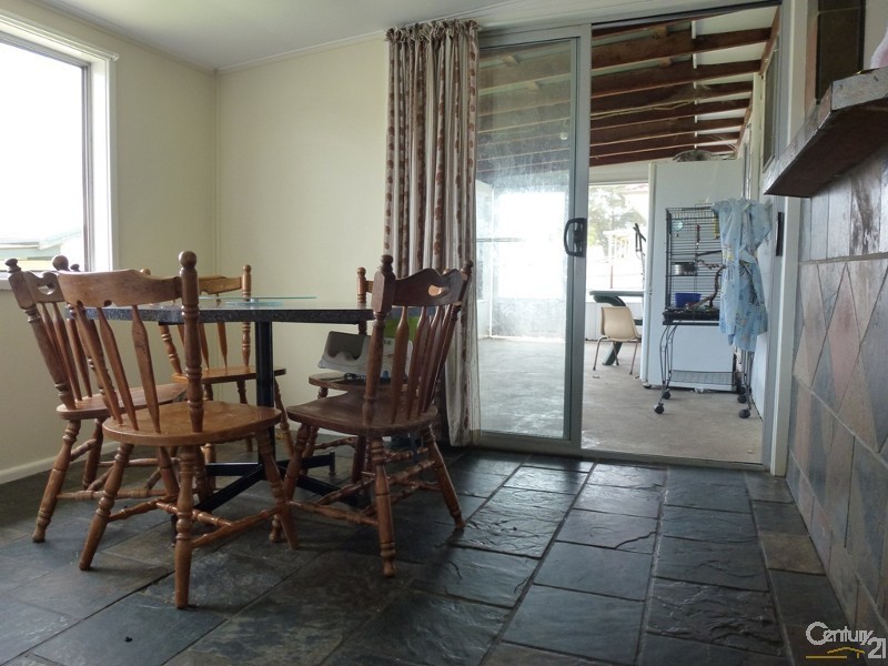 23 George Booth Drive, Edgeworth NSW 2285