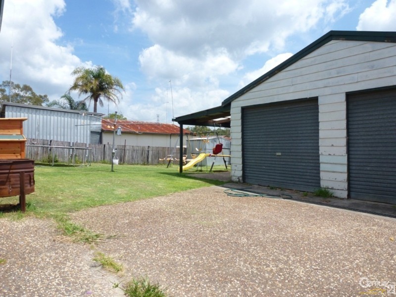 23 George Booth Drive, Edgeworth NSW 2285