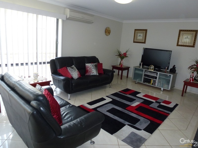 6 Atlas Grove, Cameron Park NSW 2285