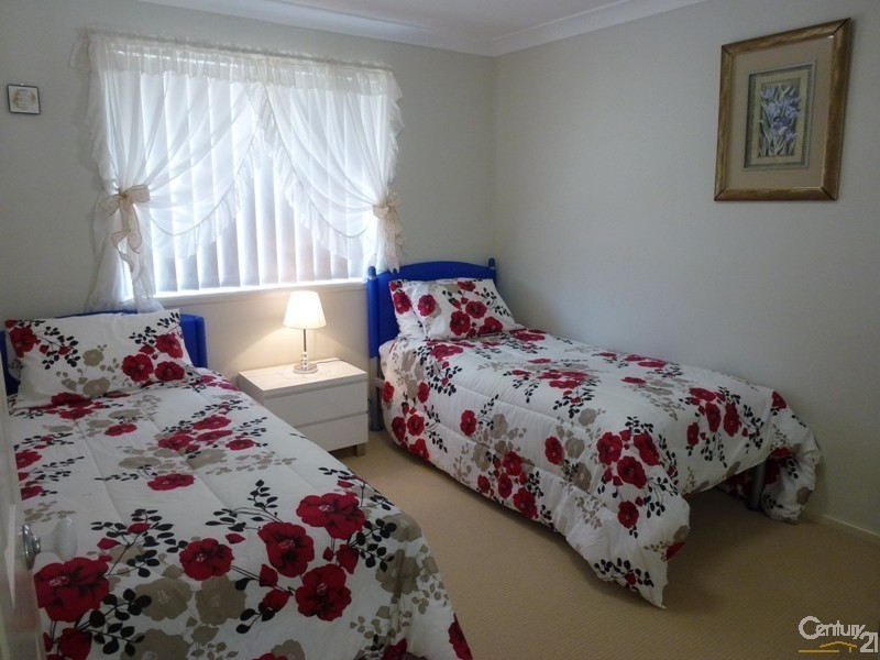 6 Atlas Grove, Cameron Park NSW 2285
