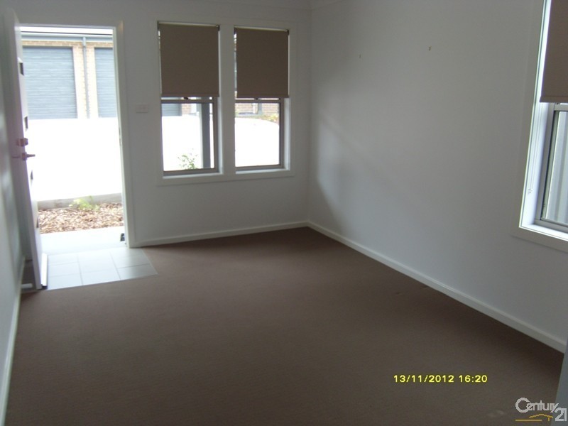 7/8 Angophora, Warabrook NSW 2304