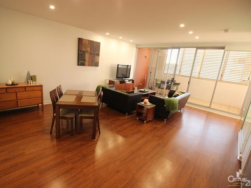 209/4 Honeysuckle Drive, Newcastle NSW 2300