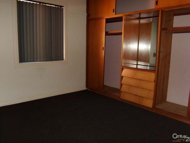 42 Lambton Road, Waratah NSW 2298