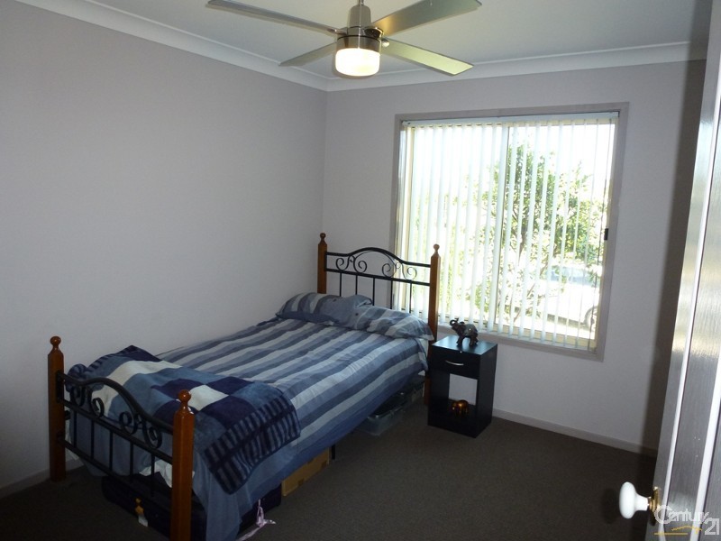 5 Toucan Close, Cameron Park NSW 2285