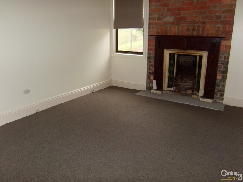 42 George Booth Drive, Seahampton NSW 2286