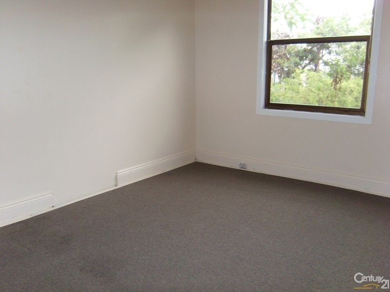 42 George Booth Drive, Seahampton NSW 2286