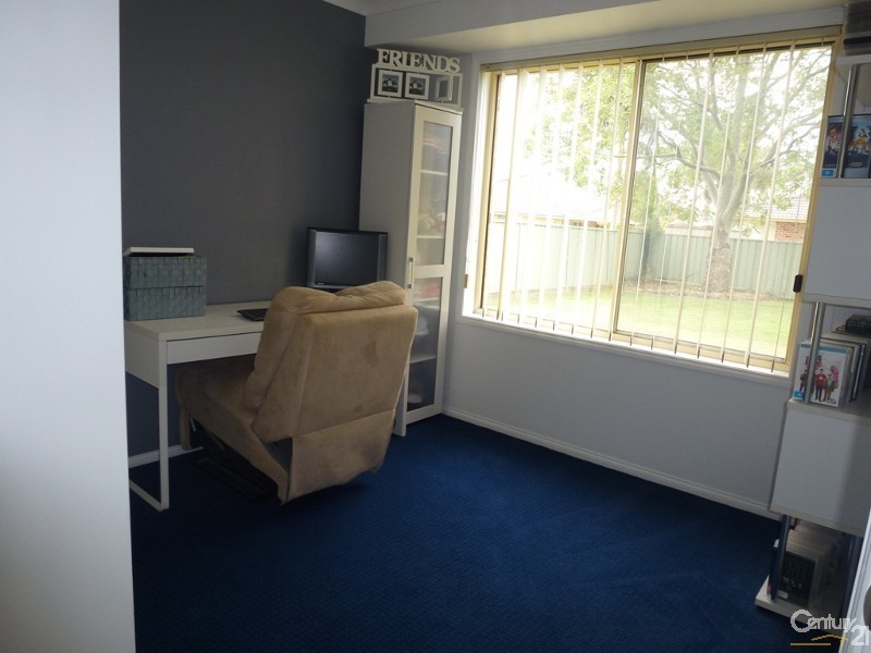 9 Balarang Street, Maryland NSW 2287