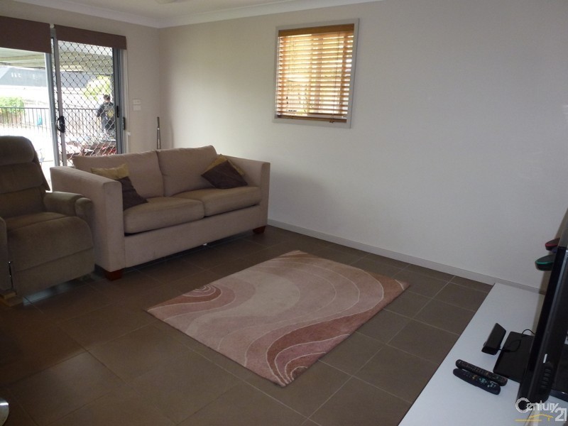 53 Earl Street, Holmesville NSW 2286