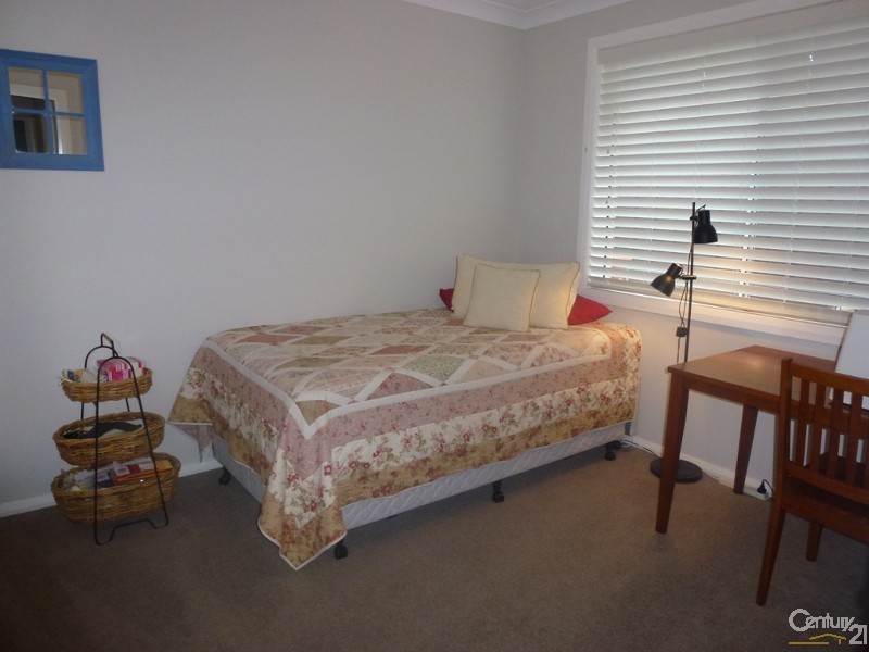 8 Konara Crescent, Fletcher NSW 2287