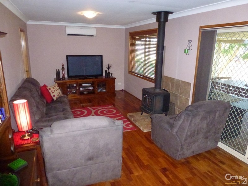 16 Kirkwood Close, Cameron Park NSW 2285