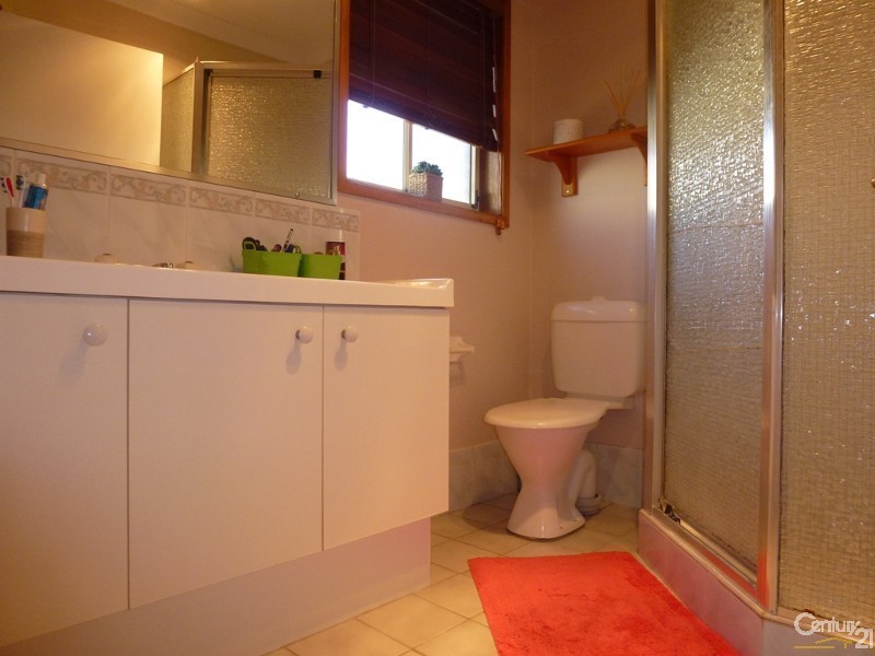 16 Kirkwood Close, Cameron Park NSW 2285