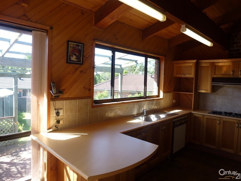 4 Kenyon Close, Edgeworth NSW 2285