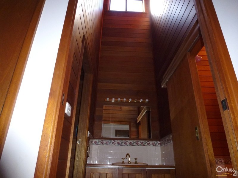 4 Kenyon Close, Edgeworth NSW 2285