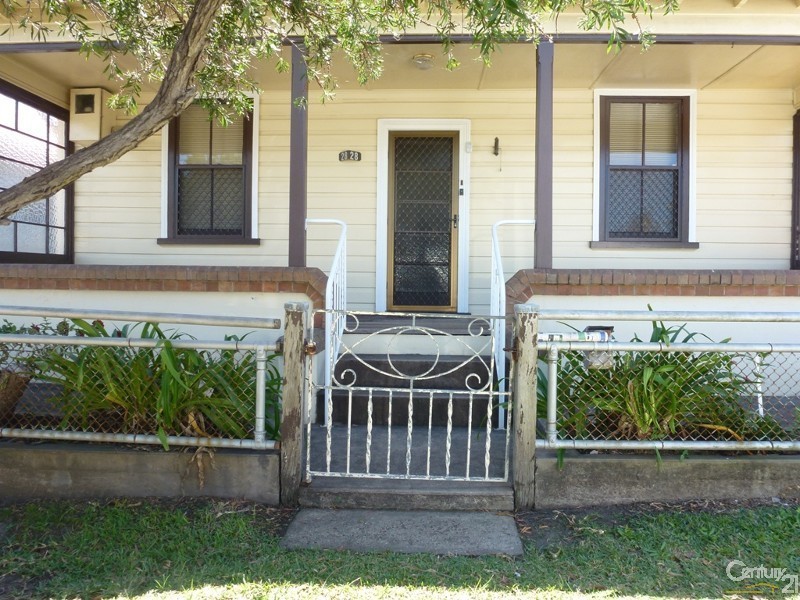 28 Thomas Street, Mayfield NSW 2304