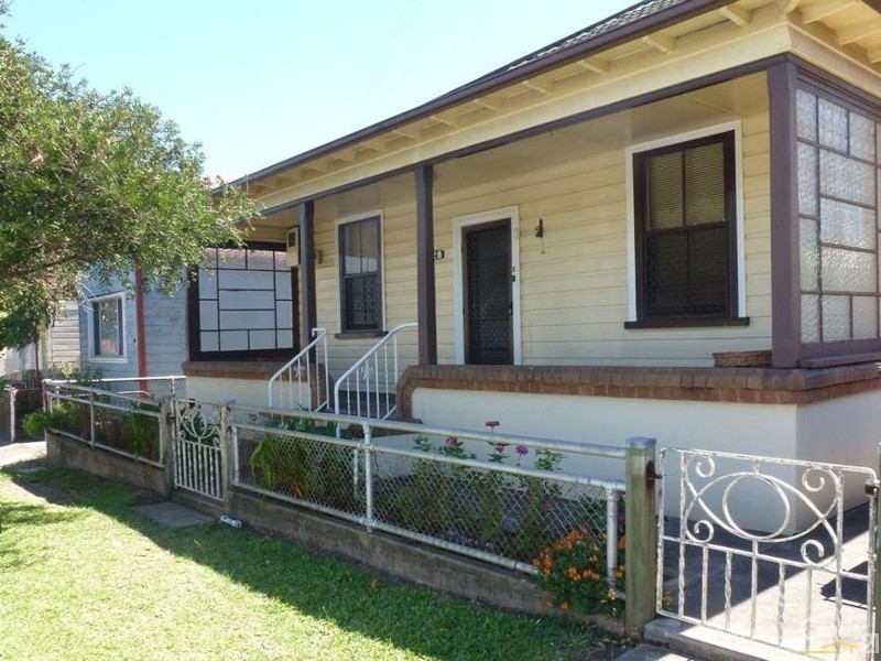 28 Thomas Street, Mayfield NSW 2304