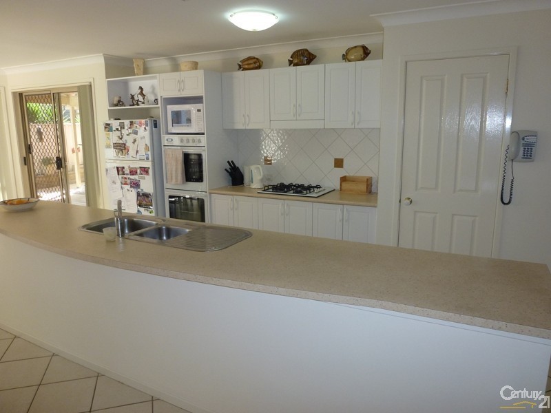 11 Libertas Road, Cameron Park NSW 2285