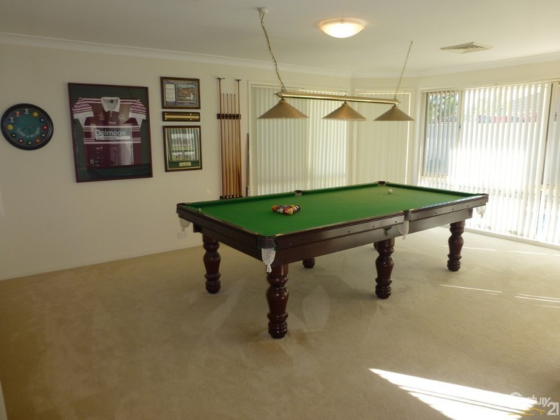 11 Libertas Road, Cameron Park NSW 2285