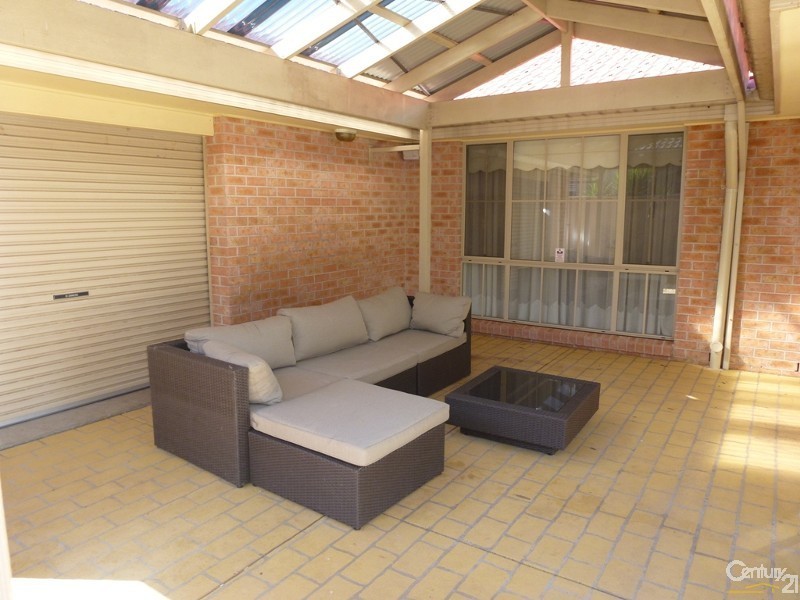 11 Libertas Road, Cameron Park NSW 2285