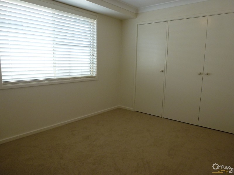 35 Springvale Circuit, Cameron Park NSW 2285