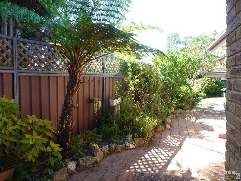 1/15 Ruston Avenue, Valentine NSW 2280