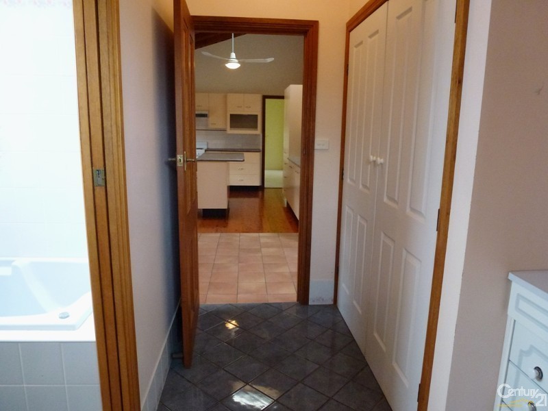 32 Turnbull Street, Edgeworth NSW 2285