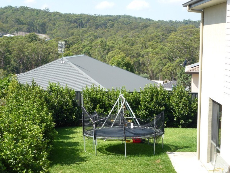 4 Emory Place, Cameron Park NSW 2285