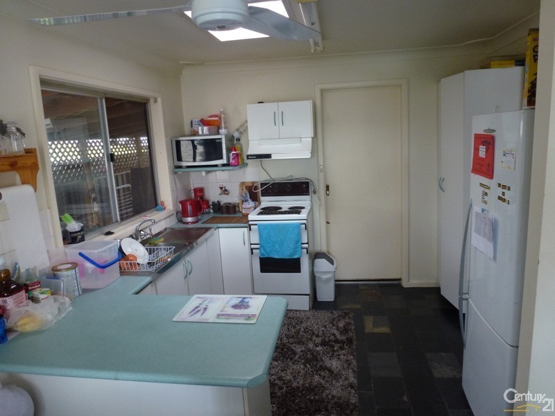 10 Coomalong Close, Holmesville NSW 2286