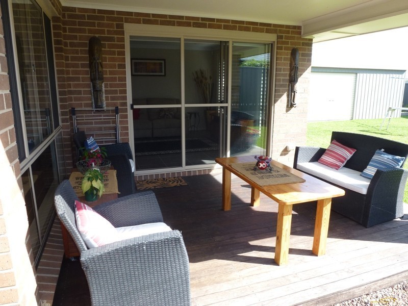 12 Konara Crescent, Fletcher NSW 2287