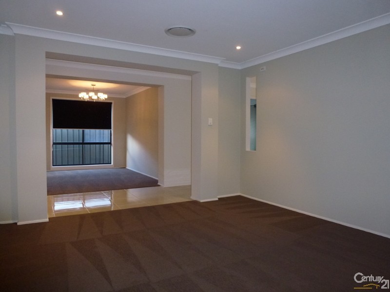 38 Calancra Avenue, Cameron Park NSW 2285