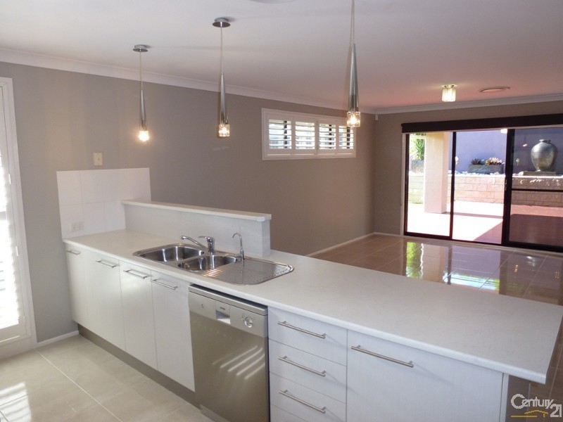 38 Calancra Avenue, Cameron Park NSW 2285