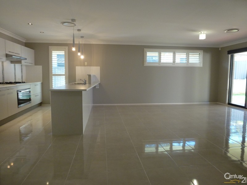 38 Calancra Avenue, Cameron Park NSW 2285