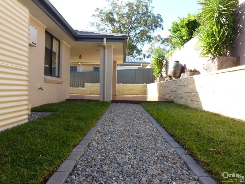 38 Calancra Avenue, Cameron Park NSW 2285