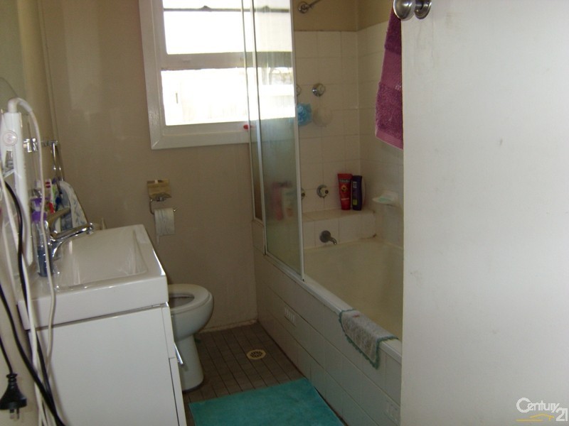 25 Stratton Road, Edgeworth NSW 2285