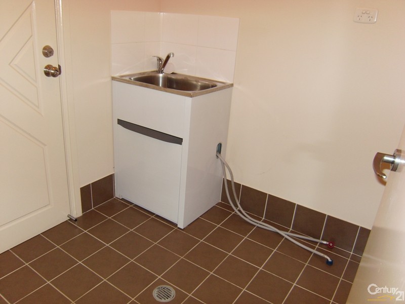 15 Graysynd Circuit, Cameron Park NSW 2285