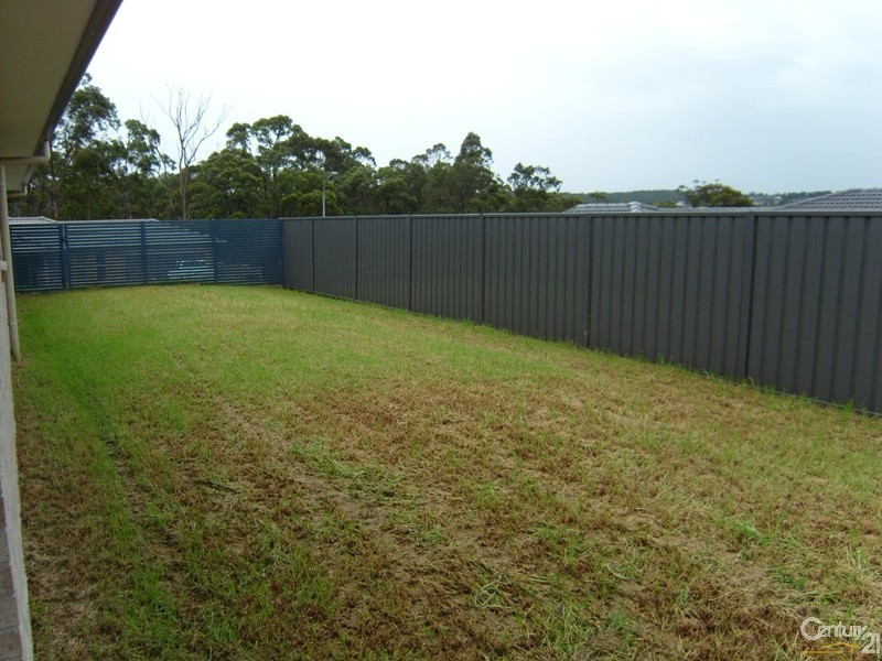15 Graysynd Circuit, Cameron Park NSW 2285