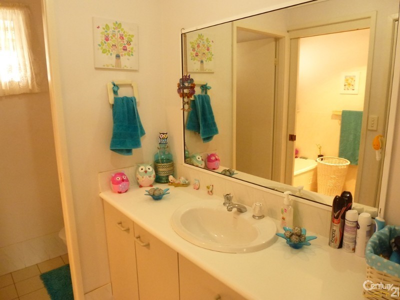 20 Salix Drive, Edgeworth NSW 2285