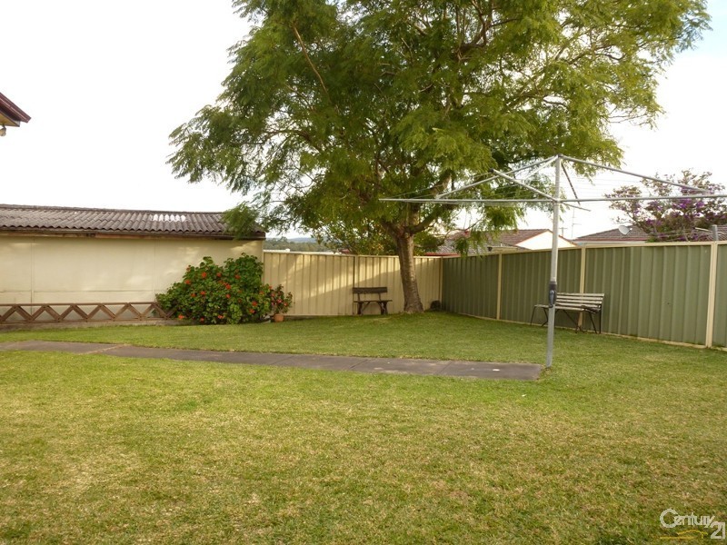 1 Murchison Avenue, Edgeworth NSW 2285