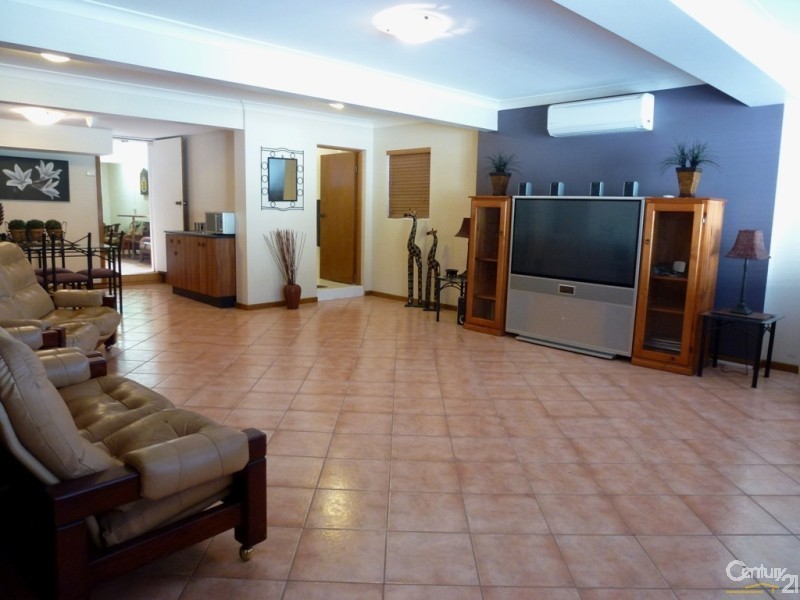 50 Wansbeck Valley Road, Cardiff NSW 2285